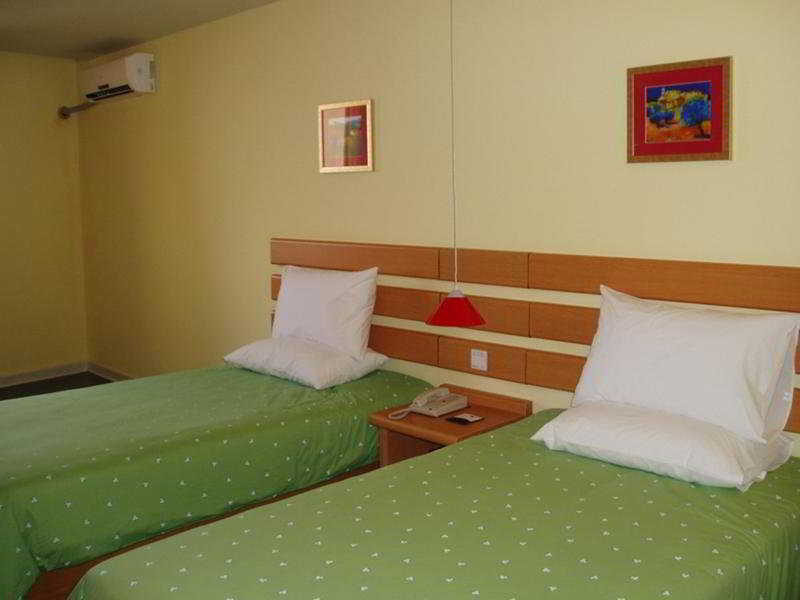 Home Inn Τσανγκτσούν Εξωτερικό φωτογραφία